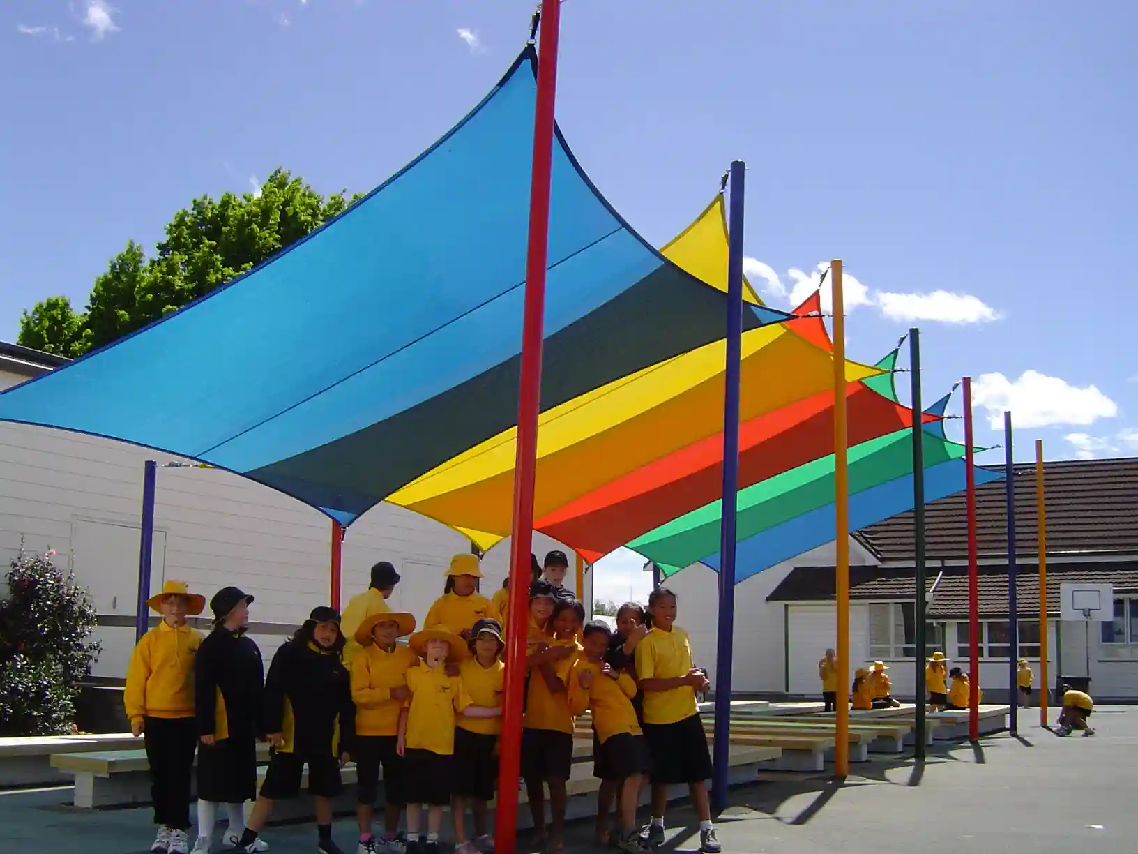 Why Extreme32 Fabric Is Ideal for School Shade Solutions